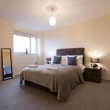 Executive 2 Bed 2 Bath - Free Parking Glasgow Exterior photo