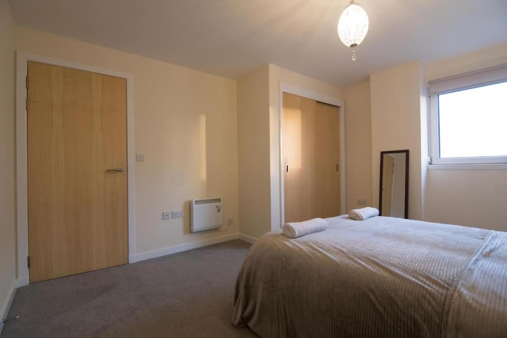 Executive 2 Bed 2 Bath - Free Parking Glasgow Exterior photo